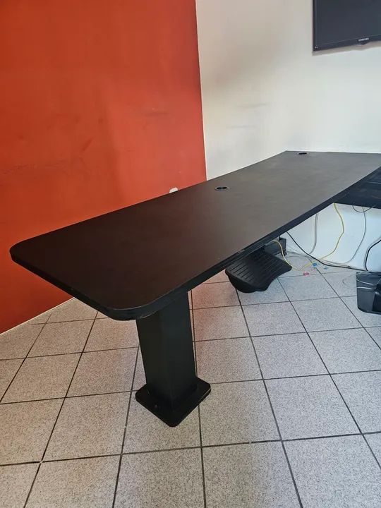 MESA PARA ESCRITÓRIO  - Foto 2