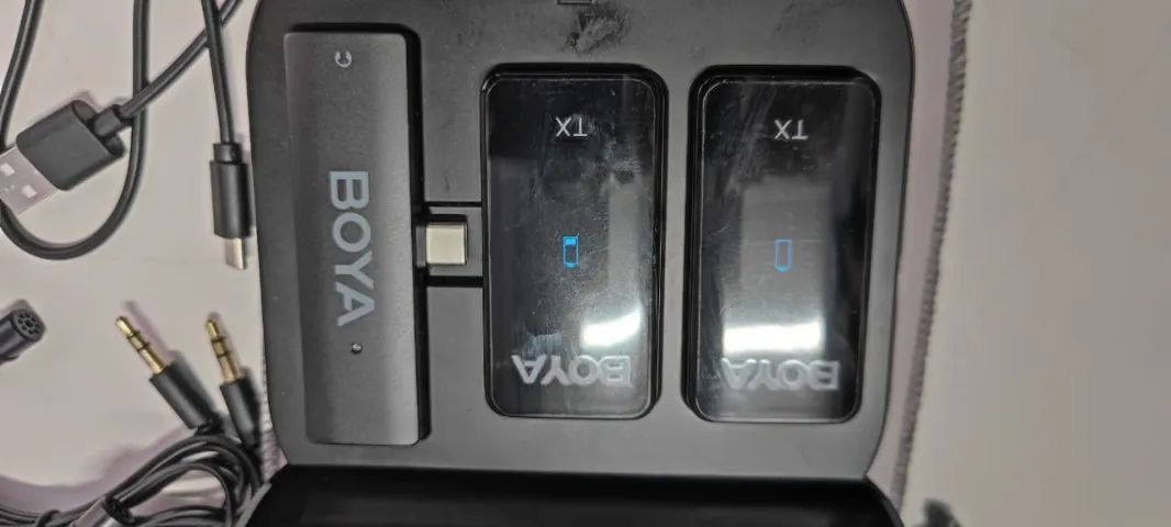 Sistema Microfone Sem Fio Boya By-xm6-k4 Lapela 2.4ghz Preto - Foto 4