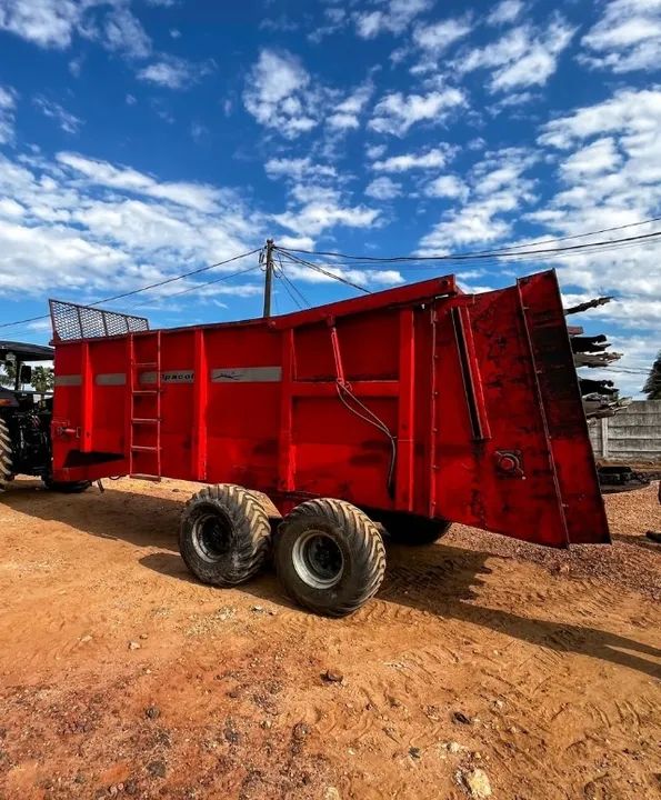 Carreta distribuidora de esterco sólido - Foto 2