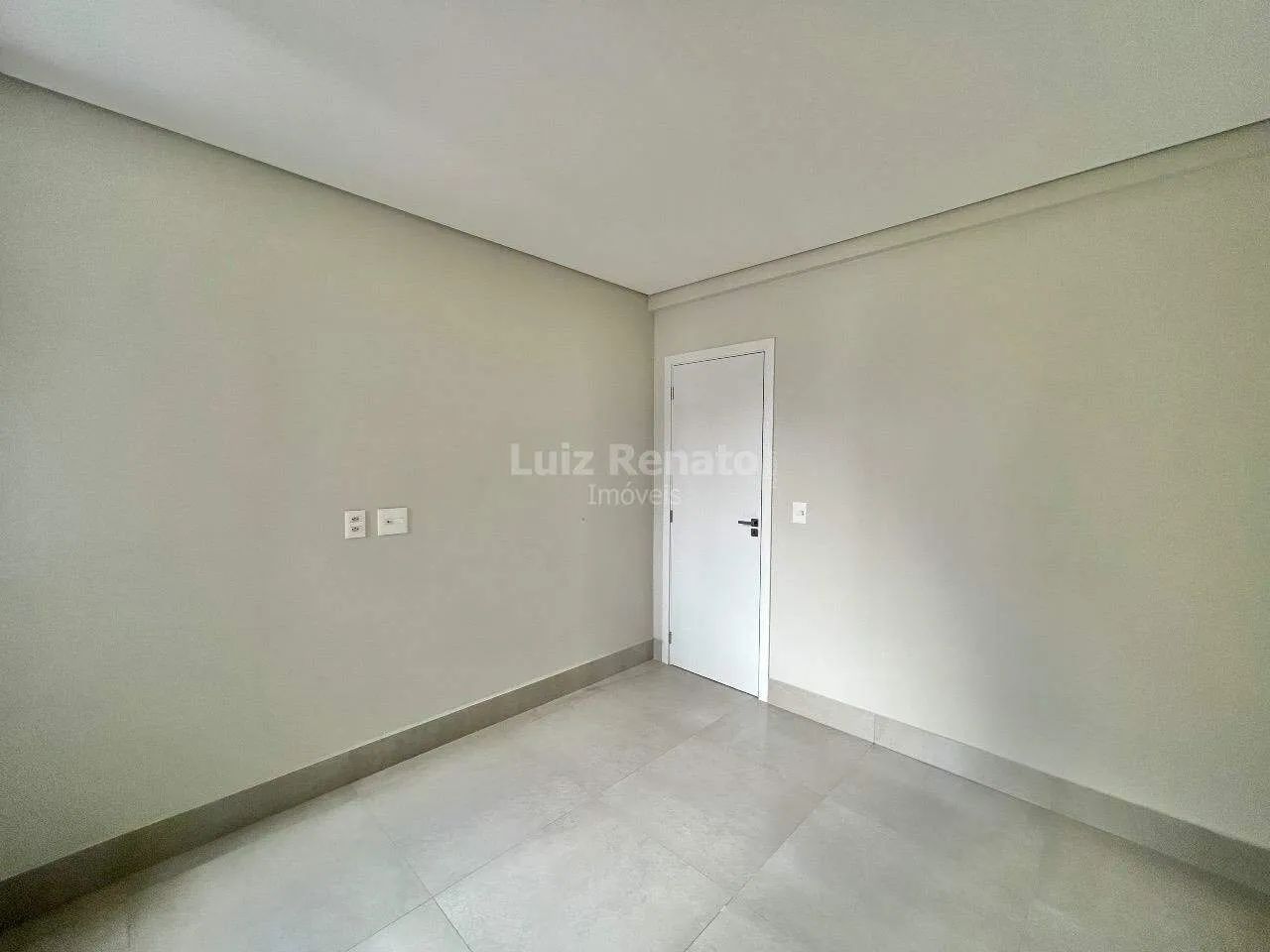 Apartamento 2 quartos, 64,23 m² à venda no Centro. - Foto 4