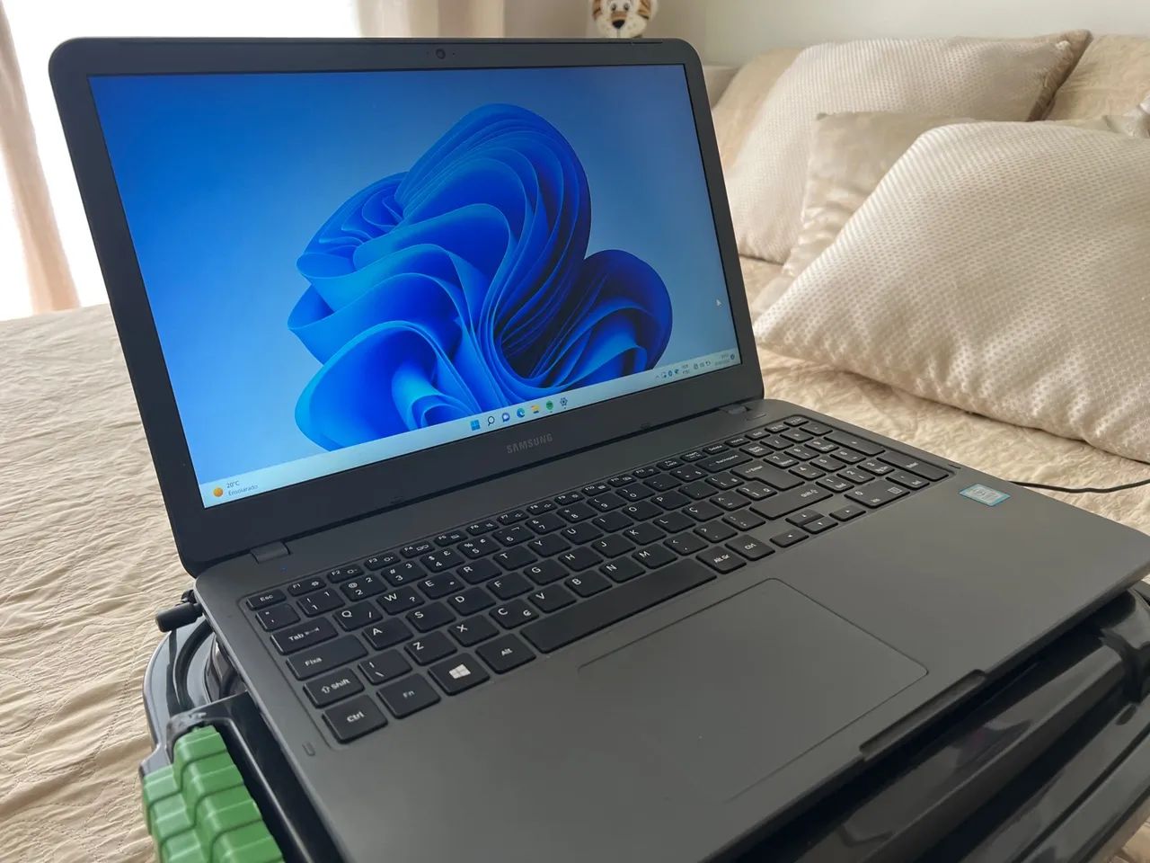 Notebook Samsung - i5 8 Gb com SSD Tela 15.6 polegadas