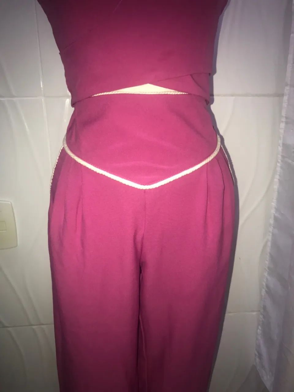 Conjunto Roxo com Top Transpassado e Calça - Foto 3