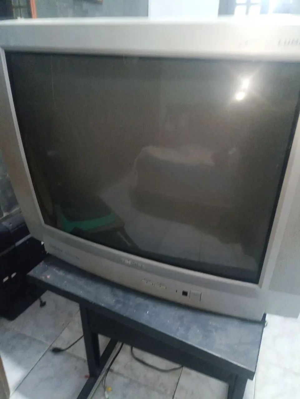 Vendo tv 29 polegadas tubo Toshiba sem controle 