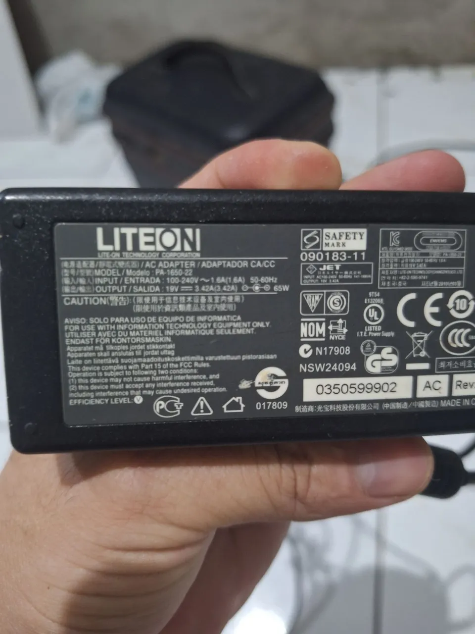 Carregador para Notebook Liteon PA-1650-22 19V 3.42A