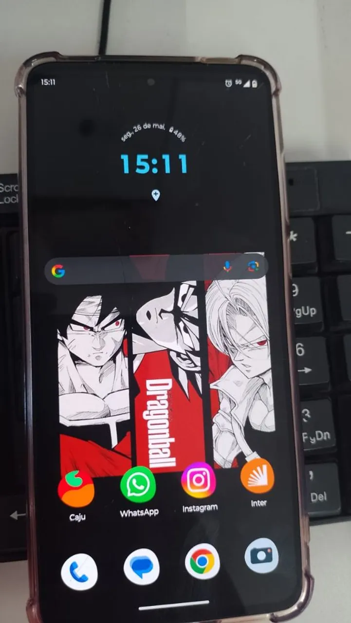Moto g84 trincado mais não intefere em nada