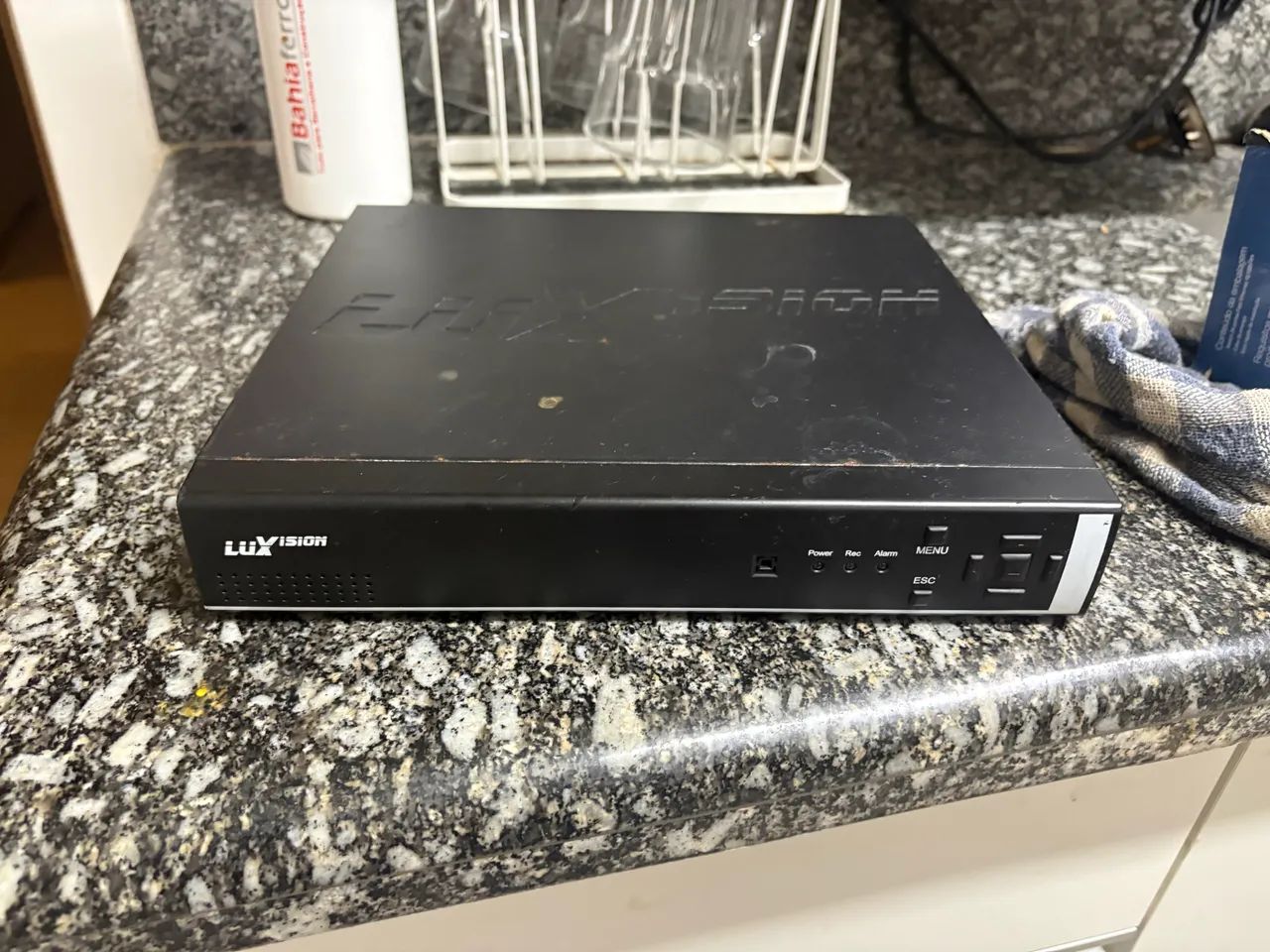Gravador de vídeo CCTV 16 canais - marca LuxVision