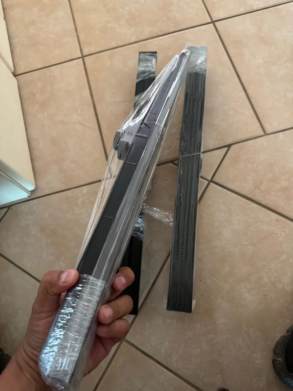 Ralo linear alumínio 5x70cm preto fosco 02 unidades - Foto 5
