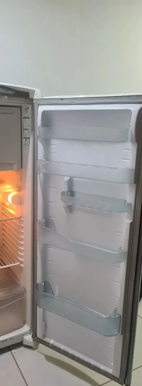 Geladeira Consul Frost Free 300L - Foto 6