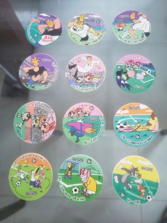Tazo Toon na copa - 12 unidades