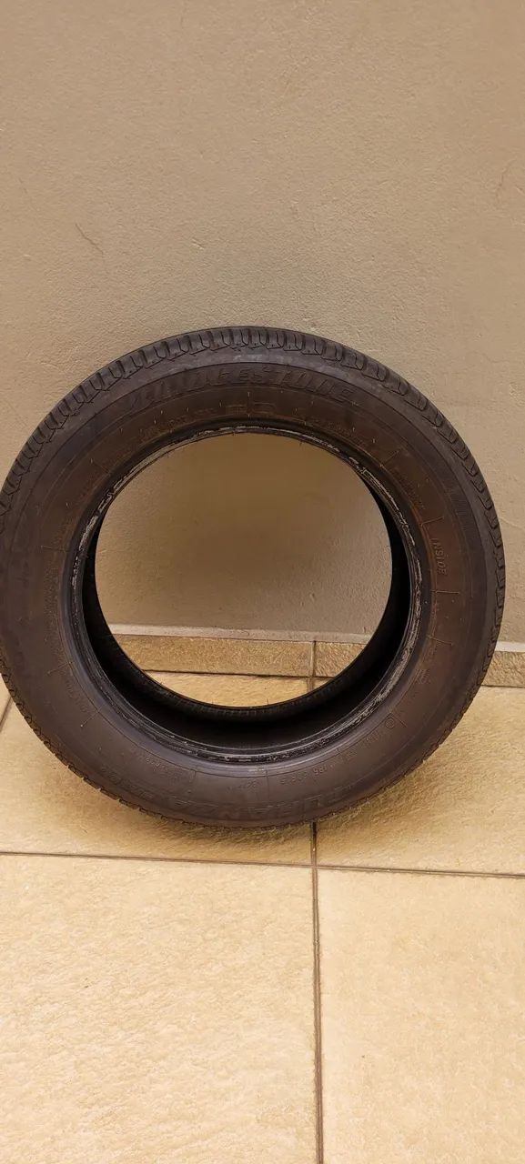 Pneu Bridgestone 185/60R15 - Foto 5