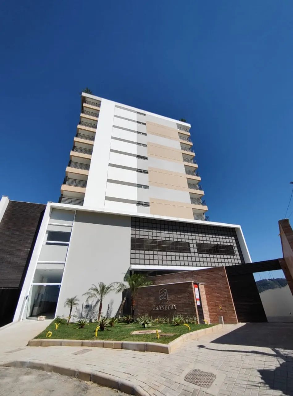 Apartamentos com 2 Quartos e 1 Vaga de Garagem, à venda no bairro Granbery, Juiz de Fora -