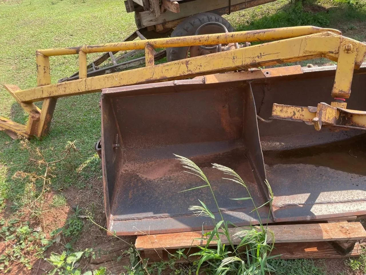 Trator Agrícola Usado - Foto 2