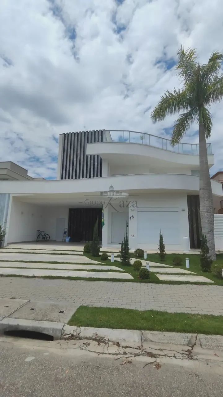 Imóvel para aluguel e venda com 352 metros quadrados com 3 quartos