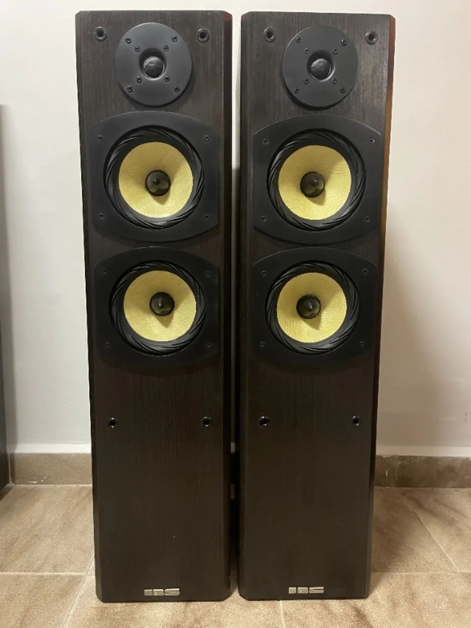 Caixa Acústica IBS TWR-300K (torre)