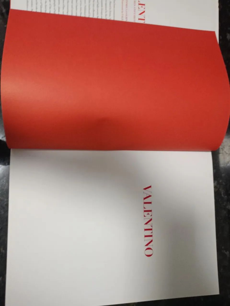 Livro Valentino Themes and Variations - Livros e revistas - Stiep