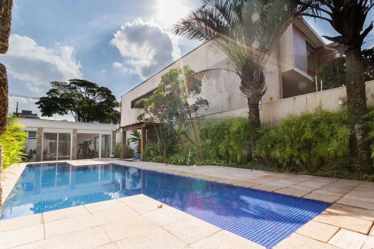 Casa - Vila Nova Conceição - 4 Dormitórios - 819m². - Foto 2