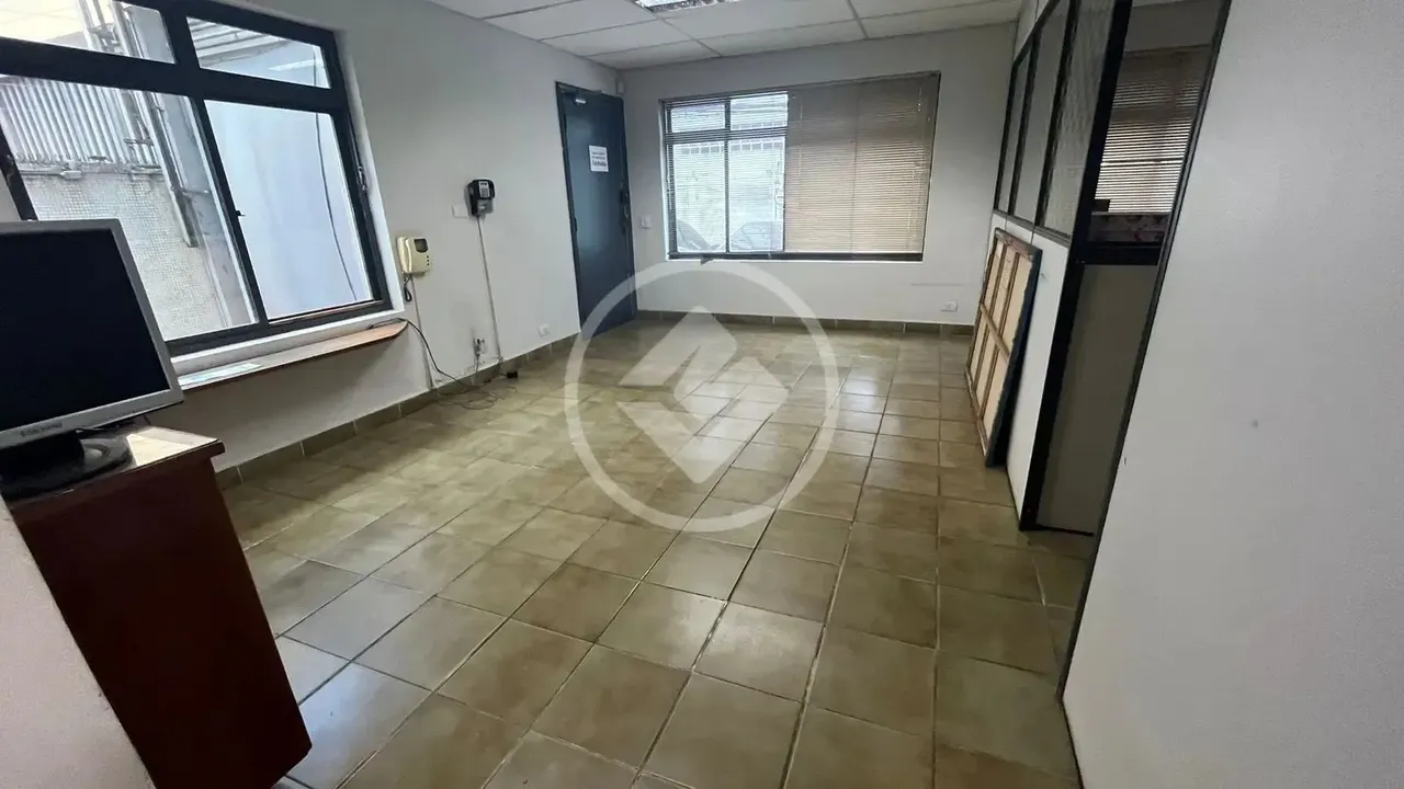 Vila Olimpia, Casa Comercial de 500m² com 4 banheiros, 6 vagas. codigo: 73040