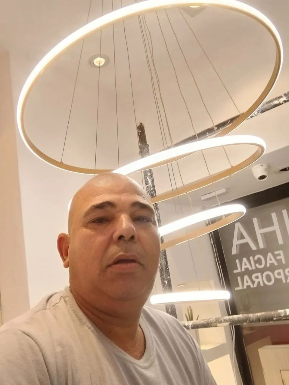 Eletricista - Preço justo e atendimento rápido! - Foto 3