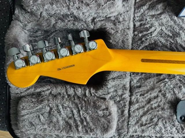 Fender American Professional II Stratocaster - Preta (Semi-Nova) - Tarracha com Trava - Foto 5