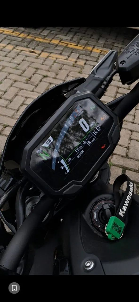 Kawasaki Z900 - Foto 4