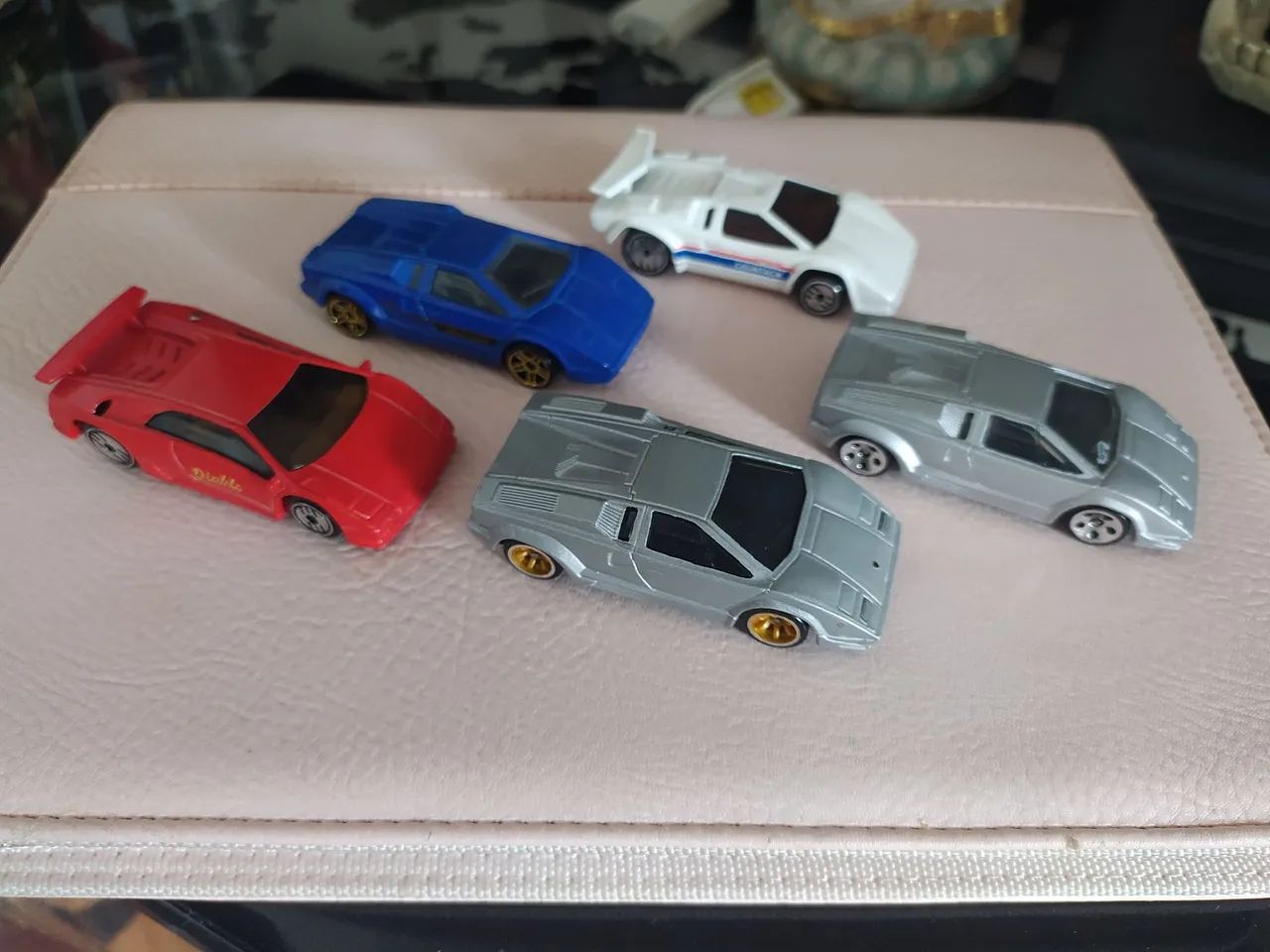 Hot Wheels Lamborghini lote