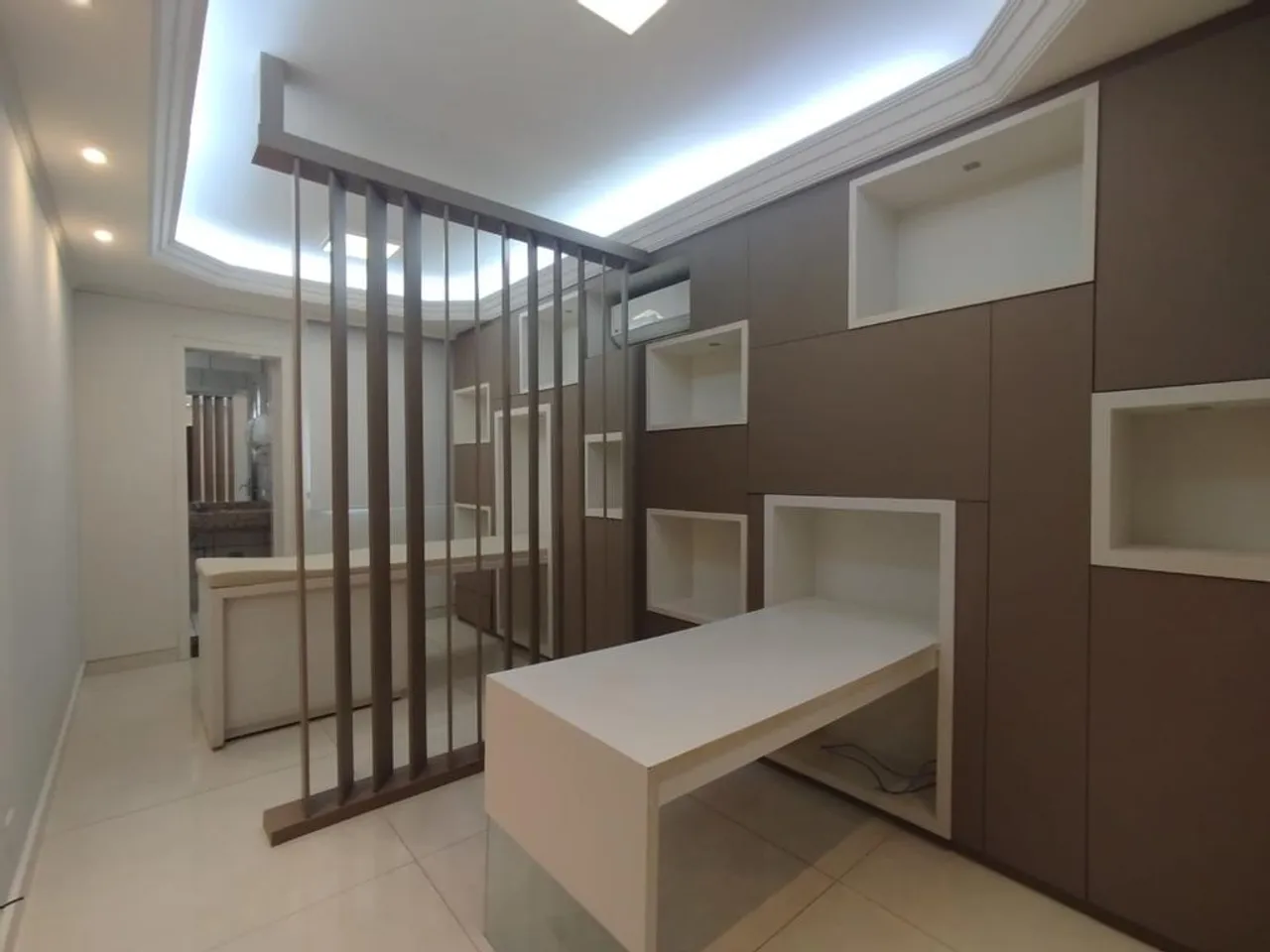 Sala à venda em Maringá, Zona 05, com 17.94 m², Condomínio Centro Médico São Francisco I