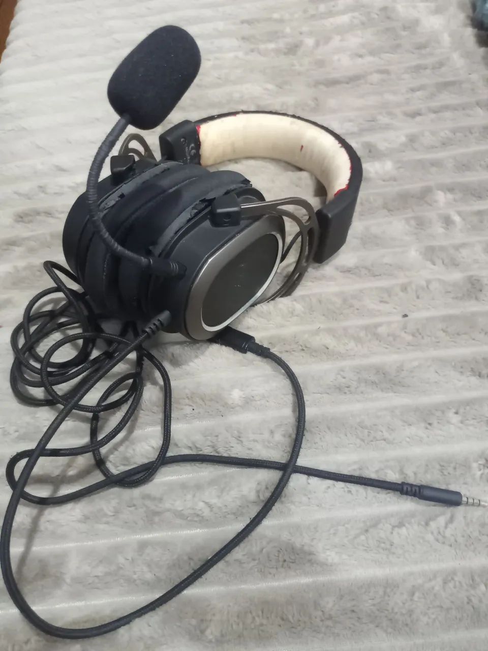 Headset Gamer com Microfone havit h2008d