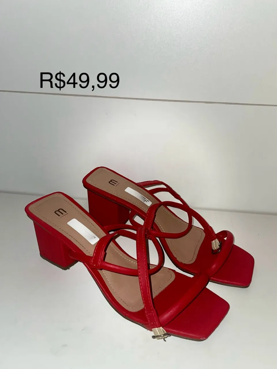 Sandália Vermelha Salto