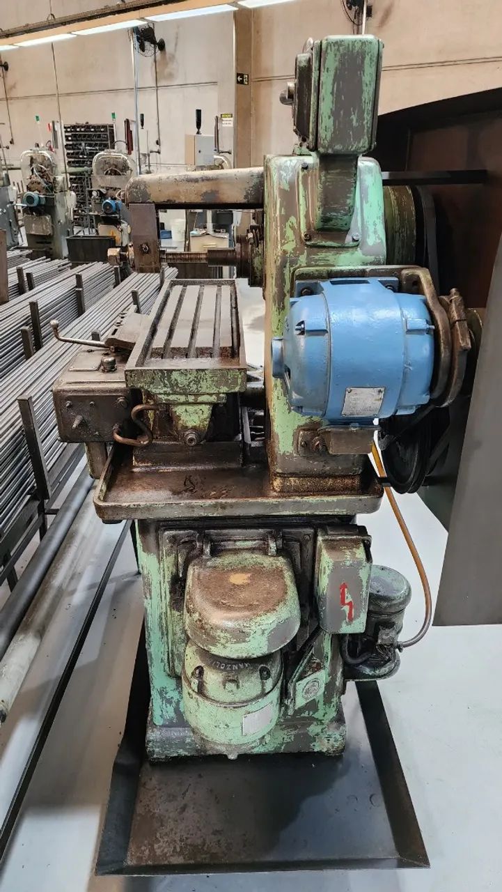 FRESADORA HIDRAULICA DE PRODUÇÃO - Foto 2