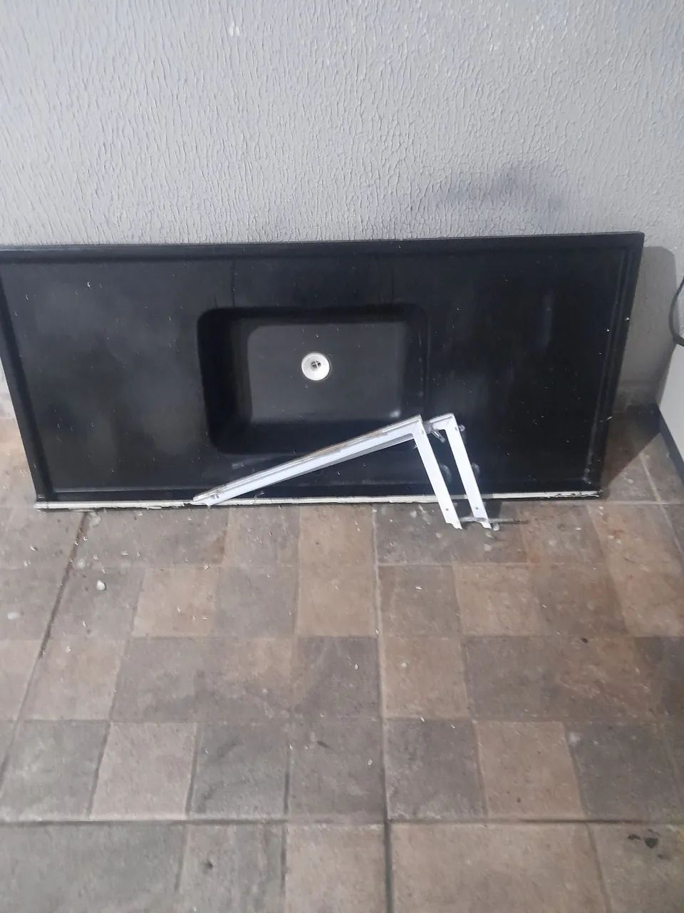 Cuba para cozinha em material sintético , 1,20 m x 0,54 cm, com mâos francesas e valvula   - Foto 2