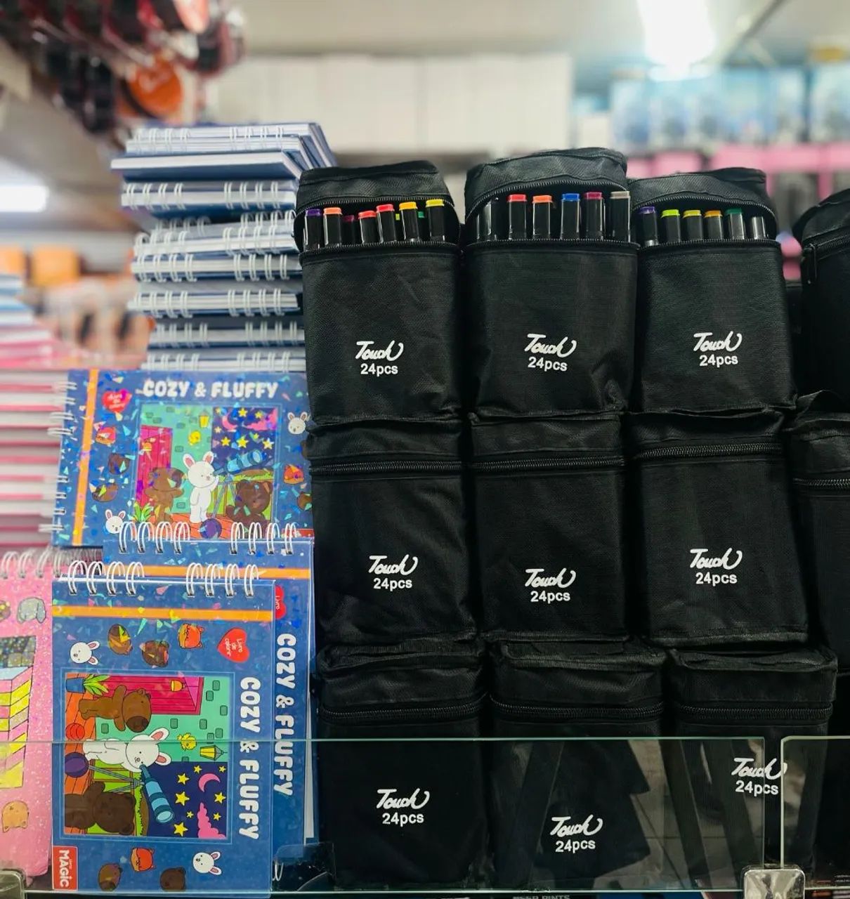 Kit Canetas Touch 24 cores + Uma caderneta de desenhos infantis - Novas - Foto 3