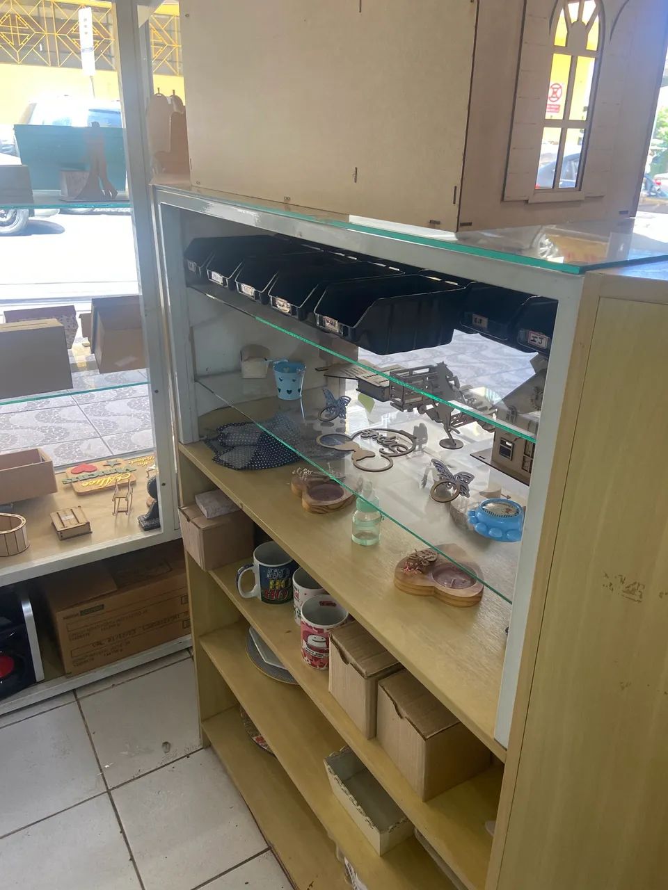 Vende se balcão/vitrine