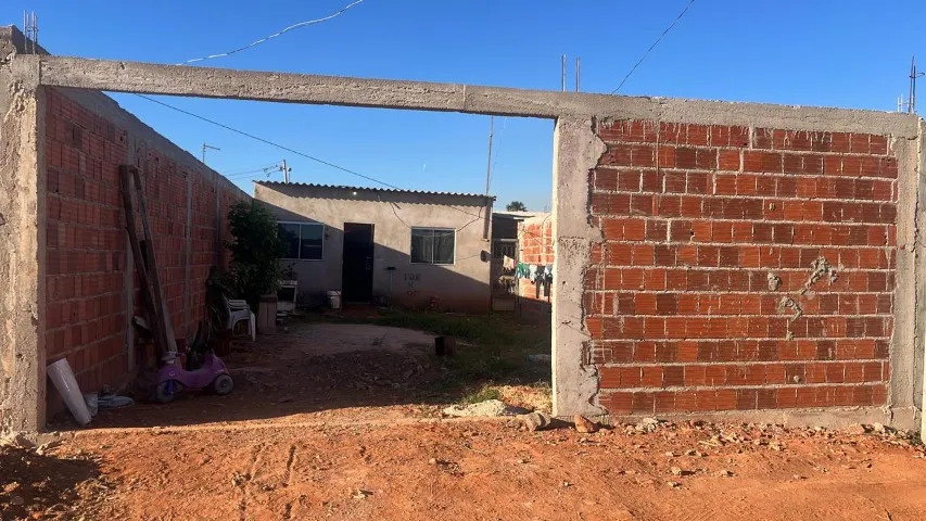 Vendo casa em fase de acabamento no sol nascente trecho 2 condominio vitoria 