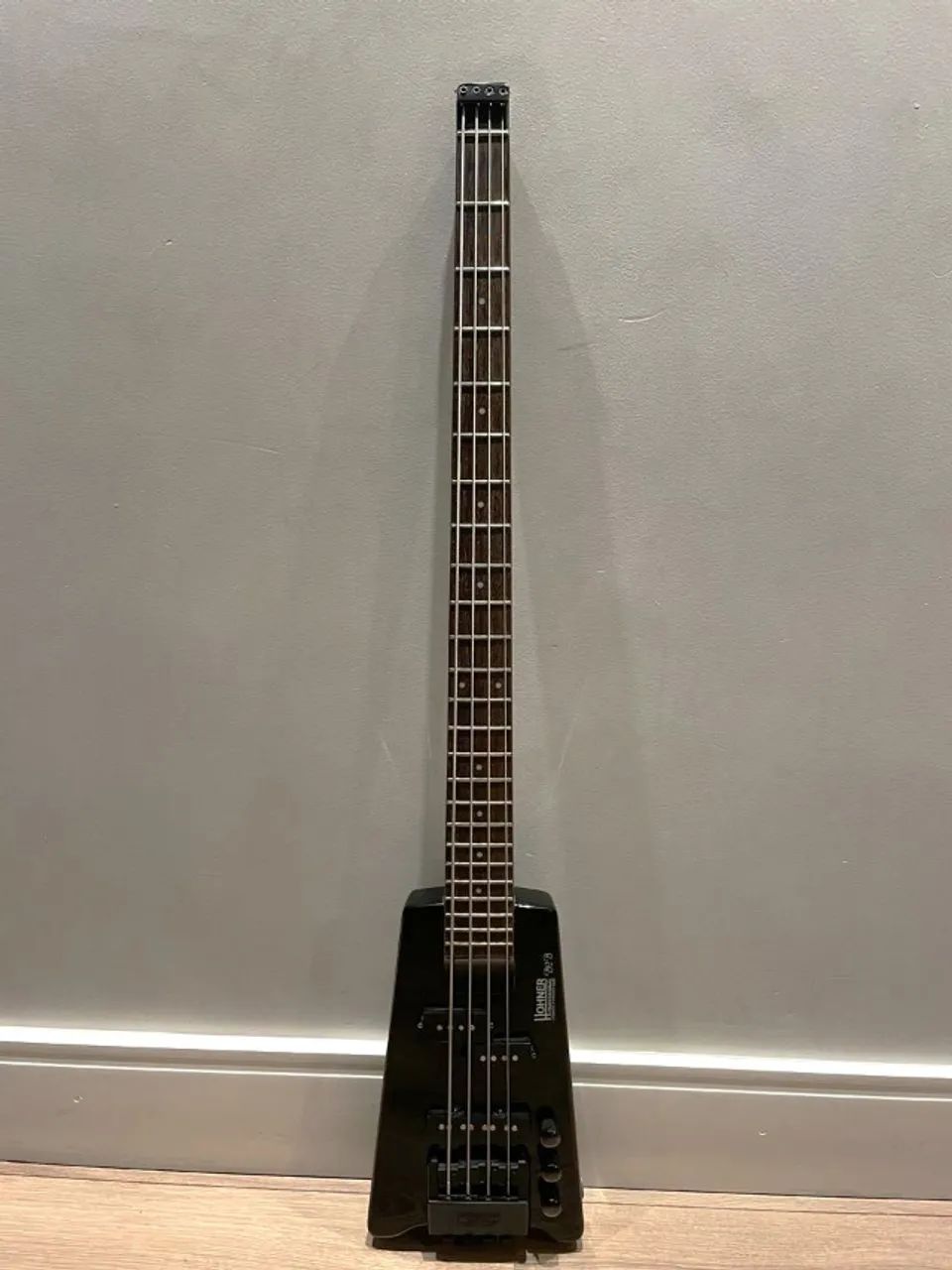 Baixo Hohner Headless B2B 4 Cordas (Steinberger Licensed) - Foto 4