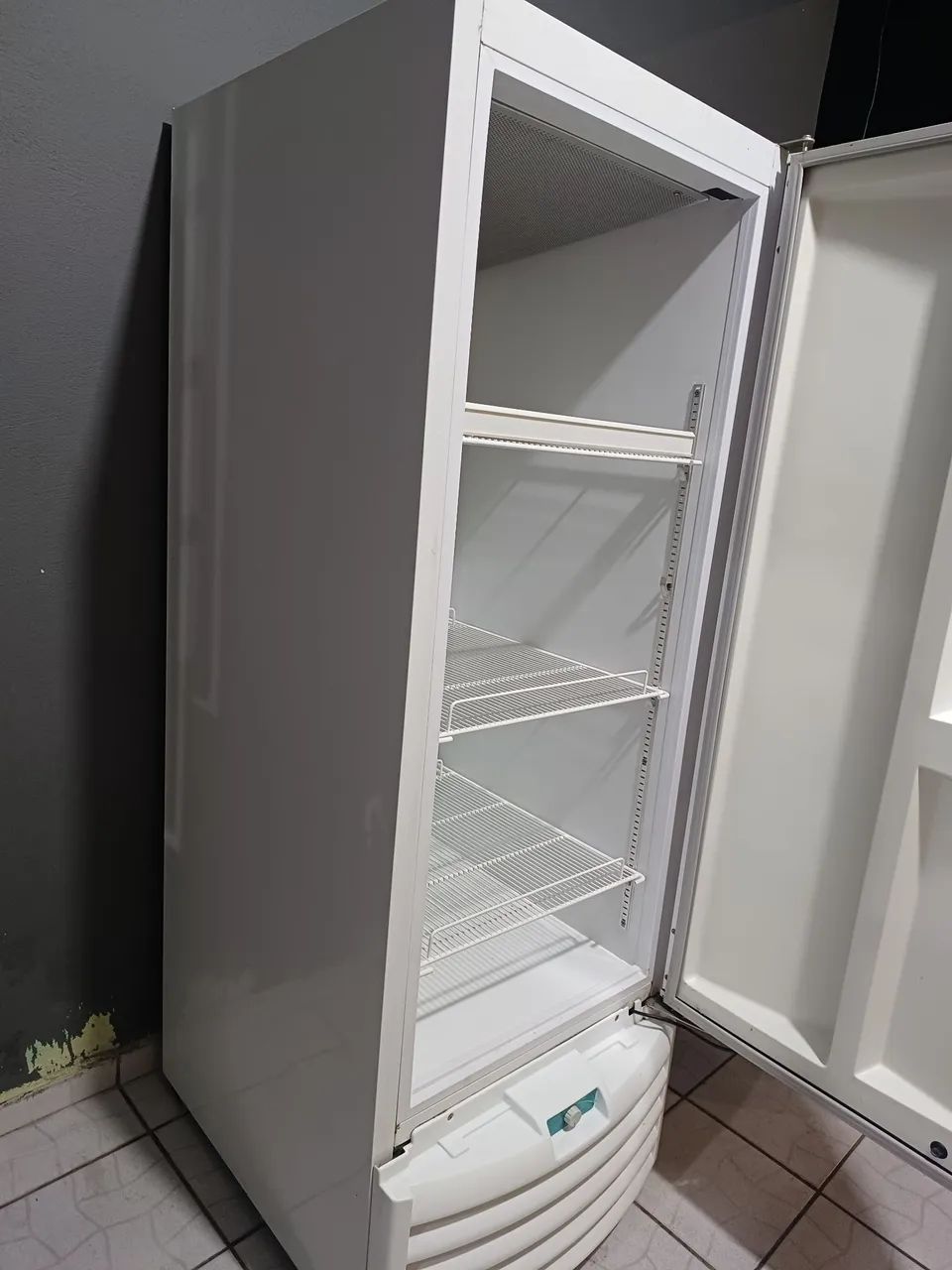 Refrigerador para Comércio Metalfrio - Foto 5