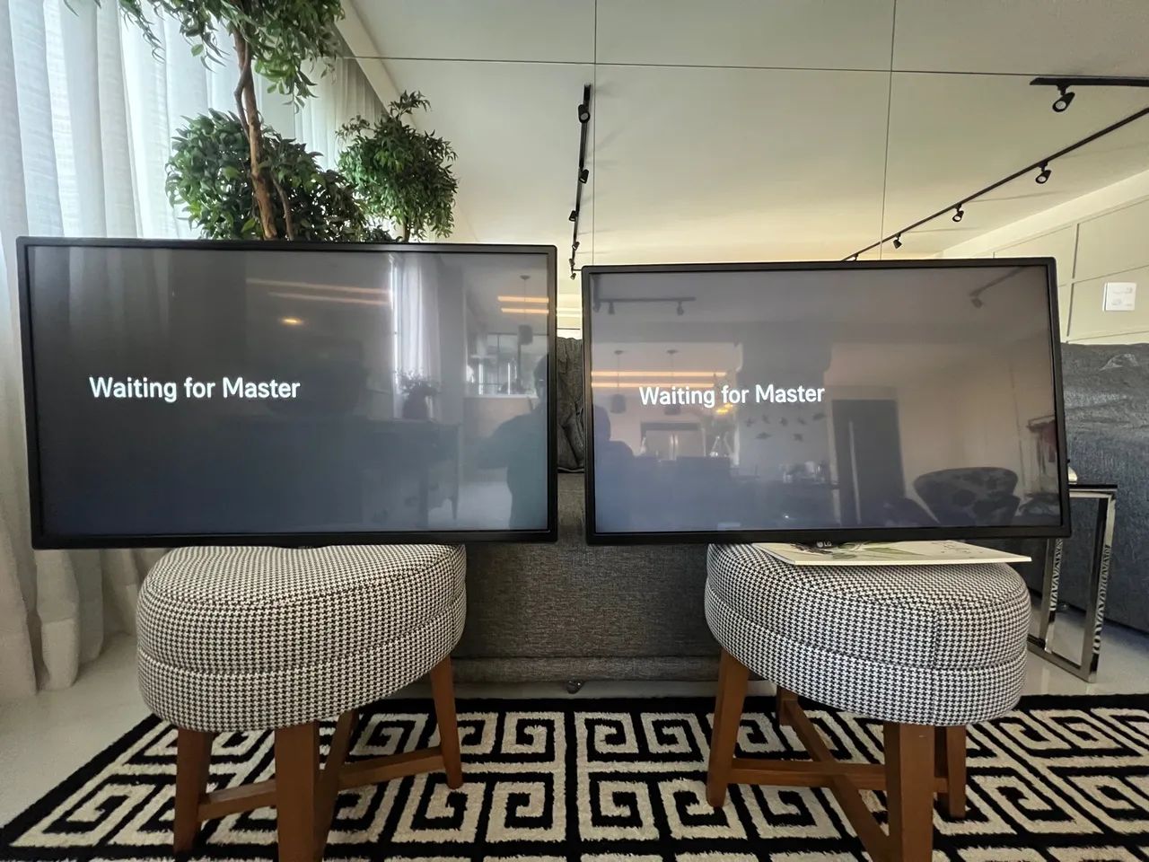 Monitor para loja Profissional LG LED 32" FHD 32SM5DJ-B.AWZM - PREÇO UNITÁRIO - Foto 4