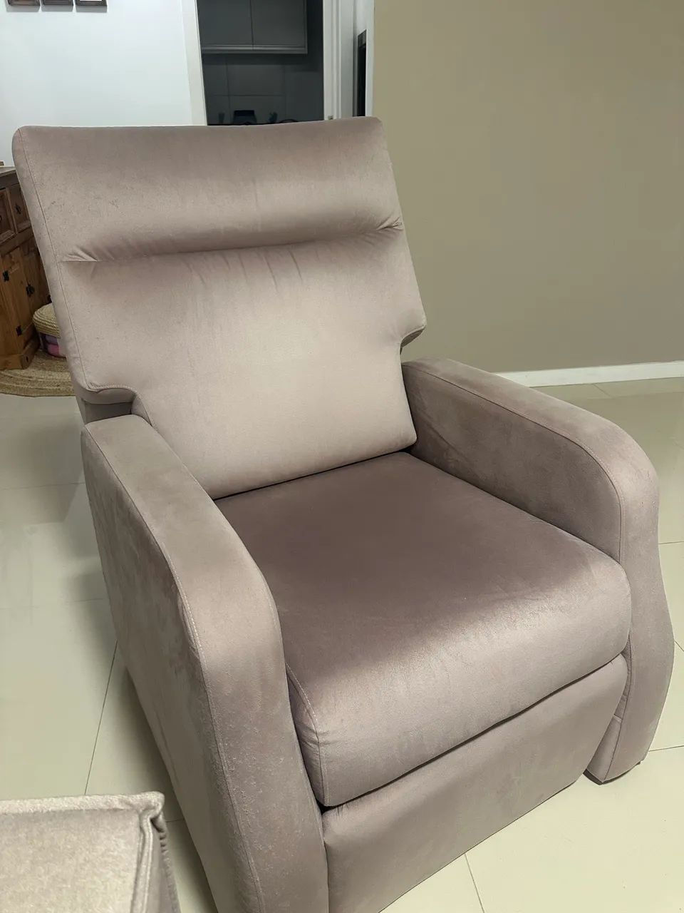 Poltrona reclinável 64673644691458122