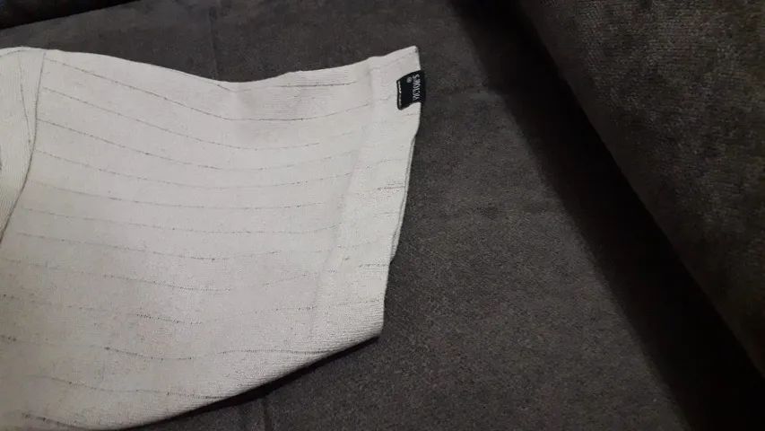 Bonita camiseta em viscose da Victor?s  verde claro tamanho M bem conservada - Foto 5