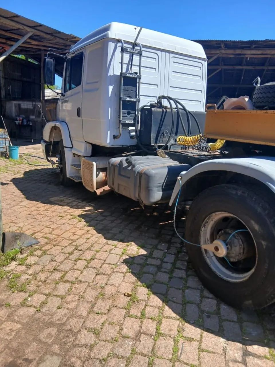 Mercedes  1634 ano 2010 e prancha 2 eixos 87 baixei para vender A VISTA  - Foto 5