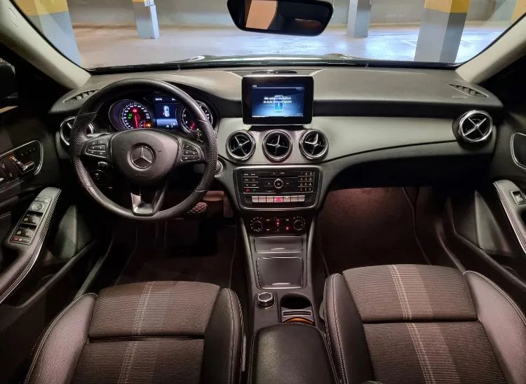 Mercedes Benz GLA Advance 2019 - Foto 5