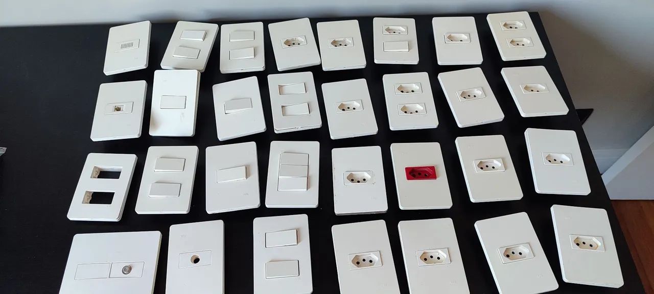 Tomadas e Interruptores