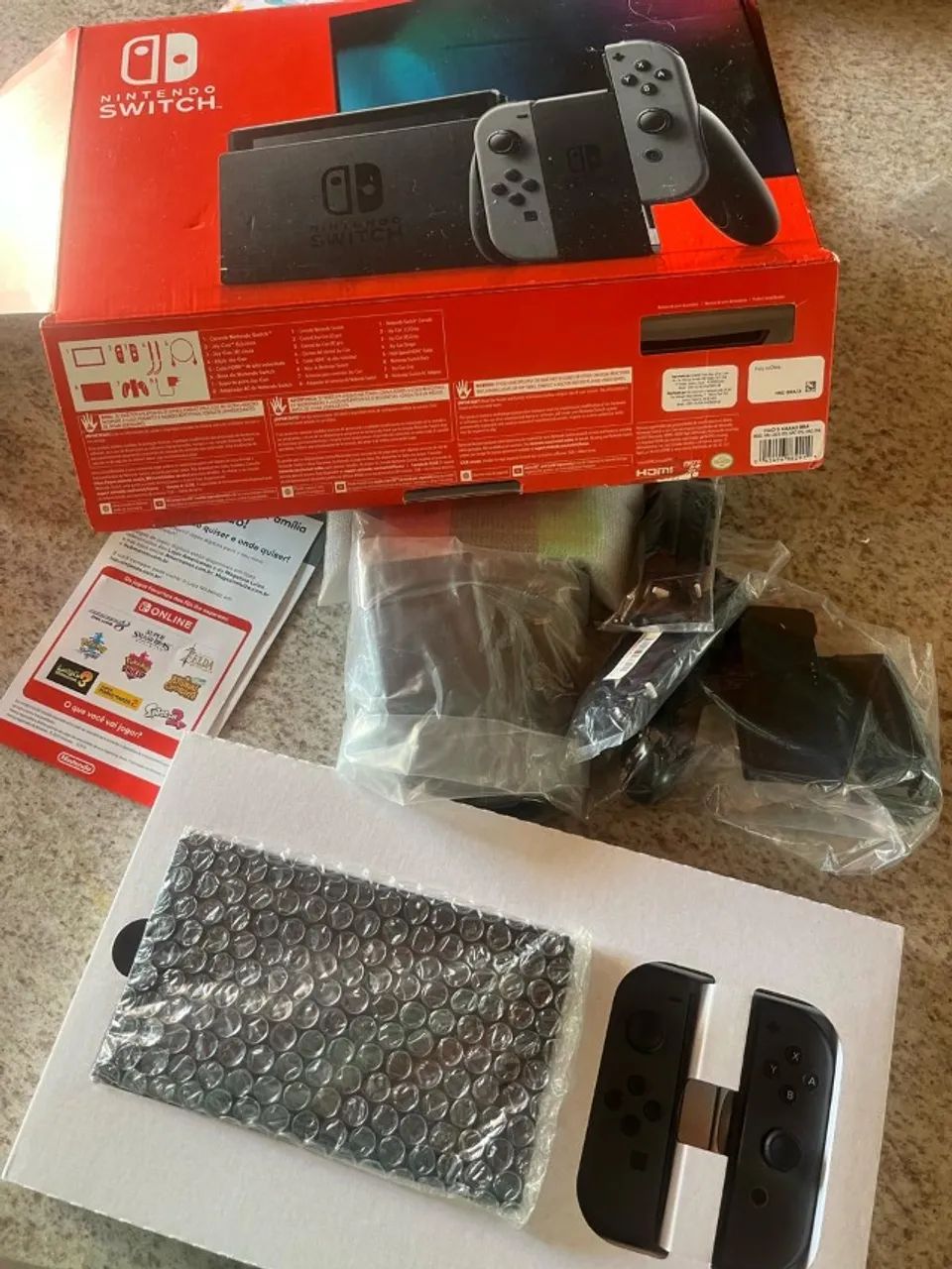 Nintendo Switch + Controle Joy-con extra - Foto 3