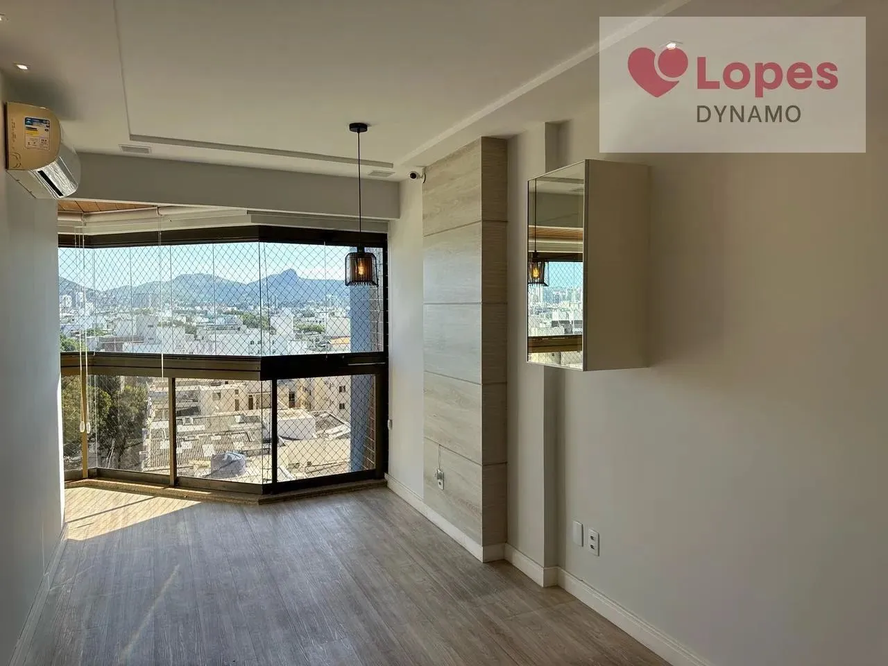 Apartamento 3 Quartos e 2 Vagas de Garagem na Mata da Praia