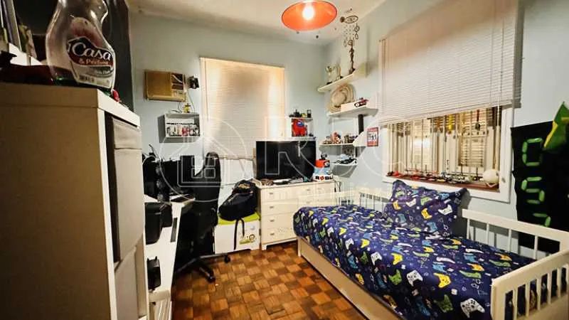 Casa de 252 metros quadrados no bairro Tijuca com 5 quartos - Foto 10