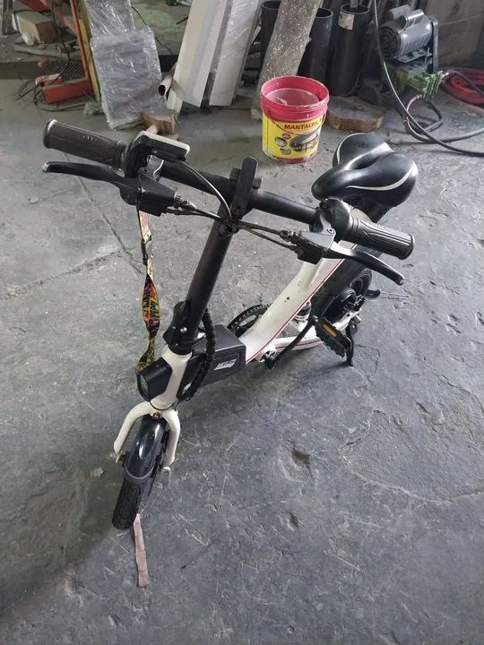 Bicicleta Elétrica Dobrável - Foto 5