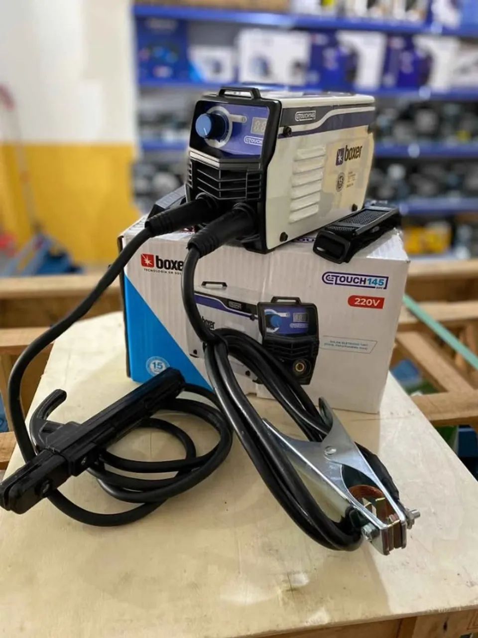 Máquina Inversora de solda touch145 de 140amp Boxer (Loja) - Foto 5