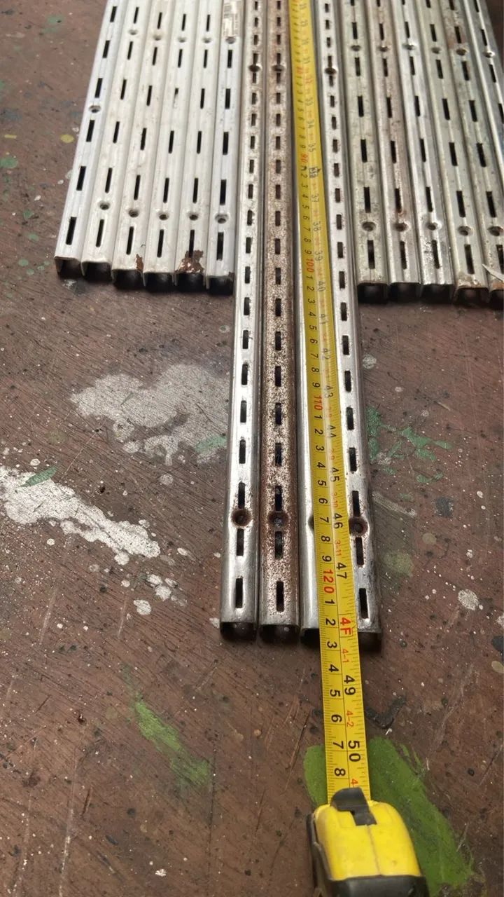 Shelf Tracks64850148082947120