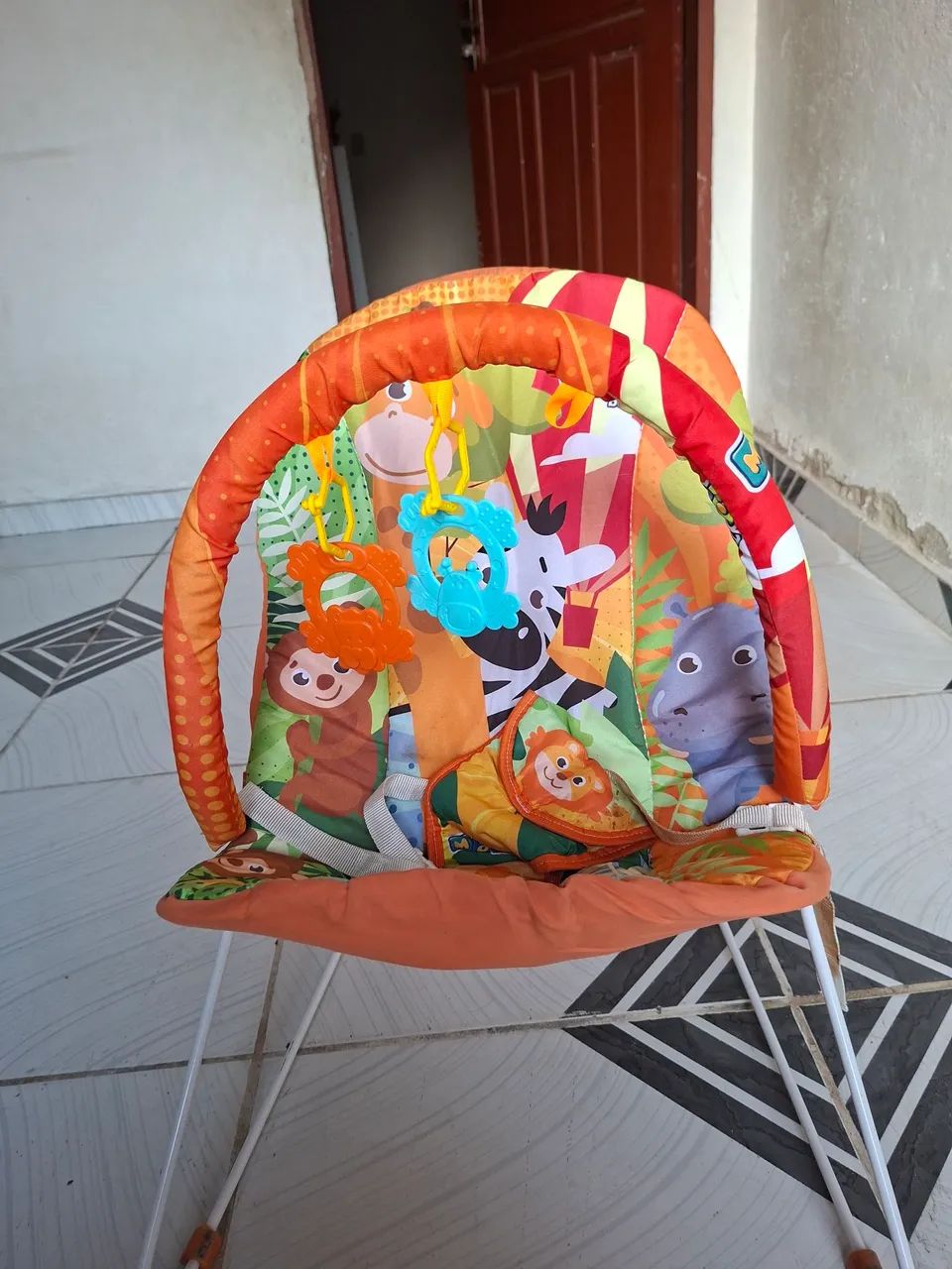  Kit bebê  Cadeirinha   de descanso  e Assento   Almofada  de ?  - Foto 4