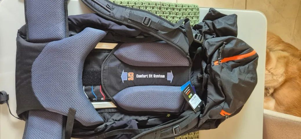 Mochila ultralight Curtlo 50 + 10 L