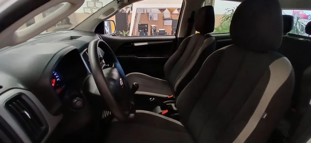 Chevrolet S10 Pick-up LS 2.8 TDI 4X4 CD Dies. Mec. 2024 - Foto 9